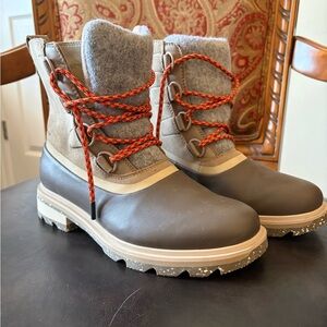 Stylish Brown and Gray Winter Boots